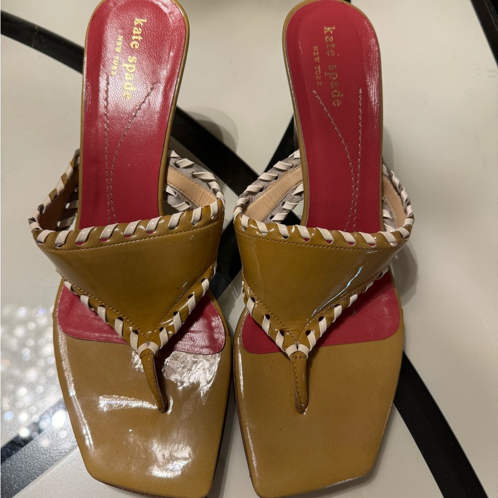 Kate Spade Tan and Red Mule Sandals with Braided Trim - Picture 2 of 6